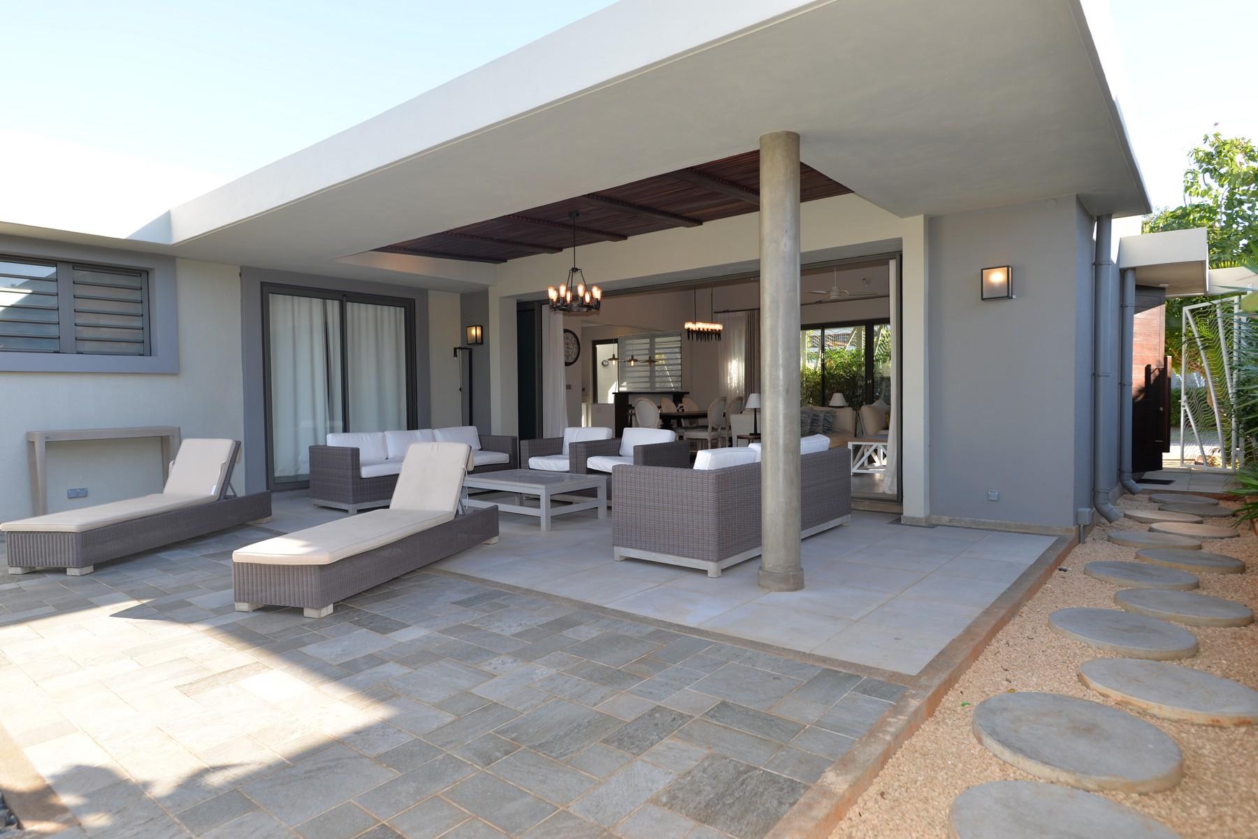 Soledad Townhouse — 3