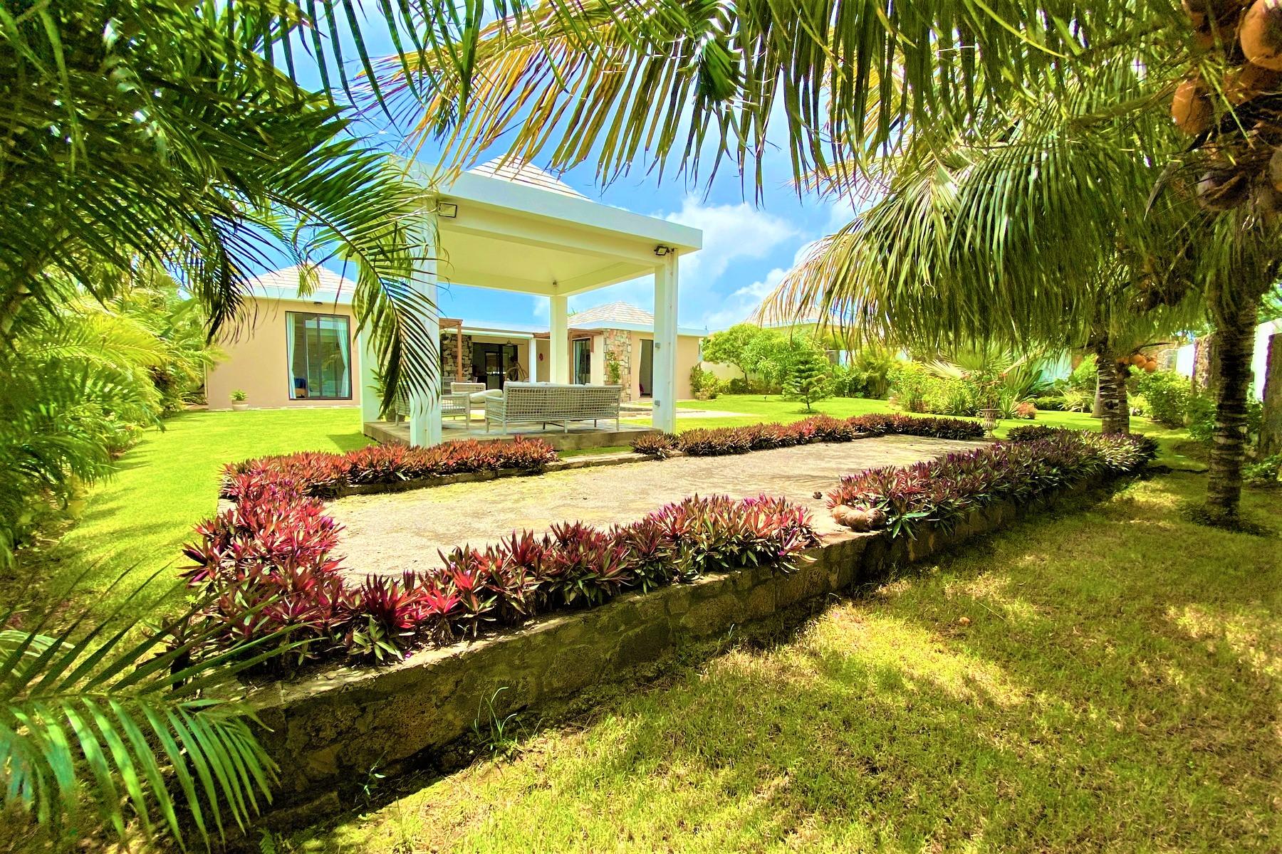 Tropical Villa — 24