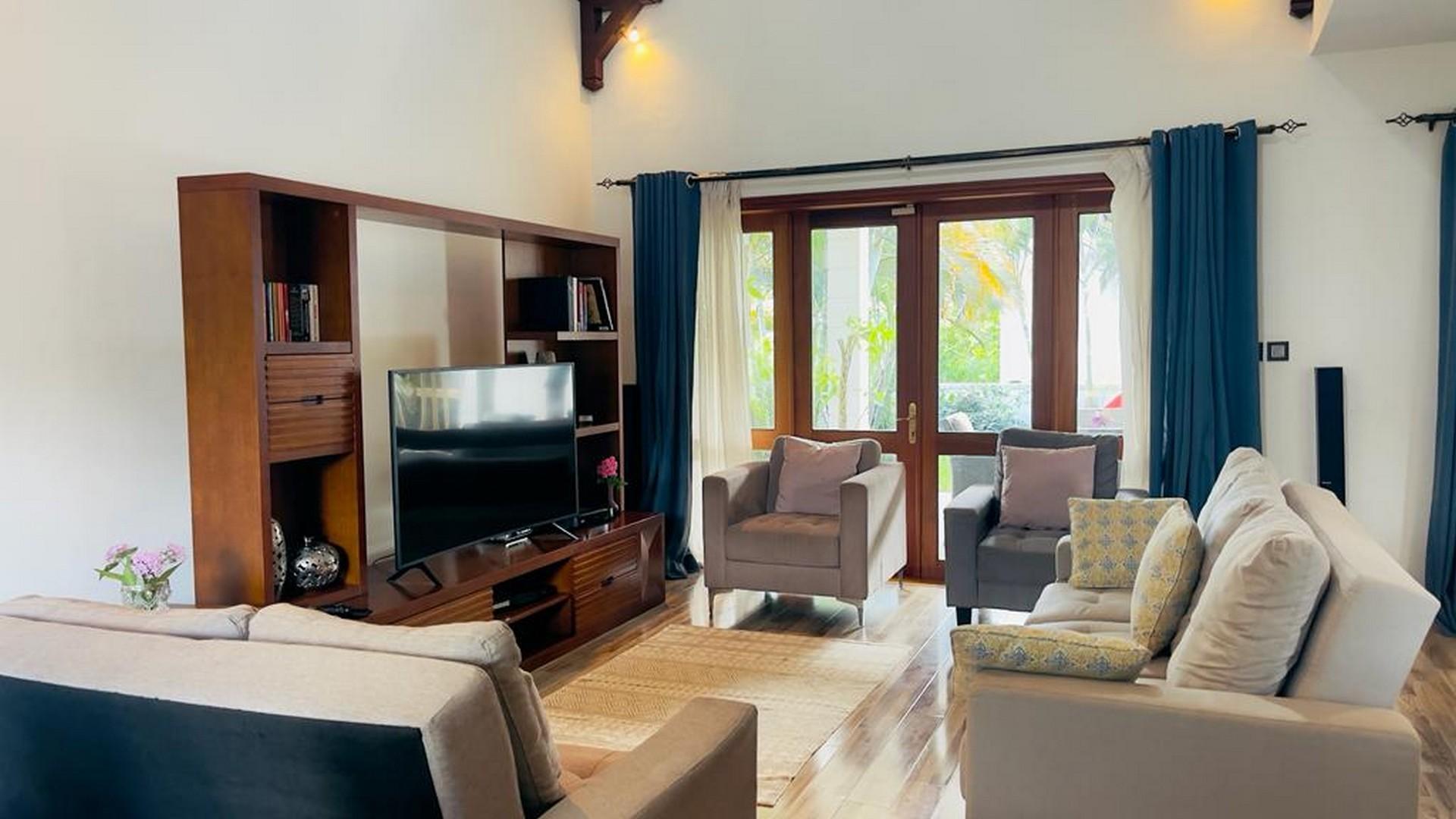 Cozy Living — 2