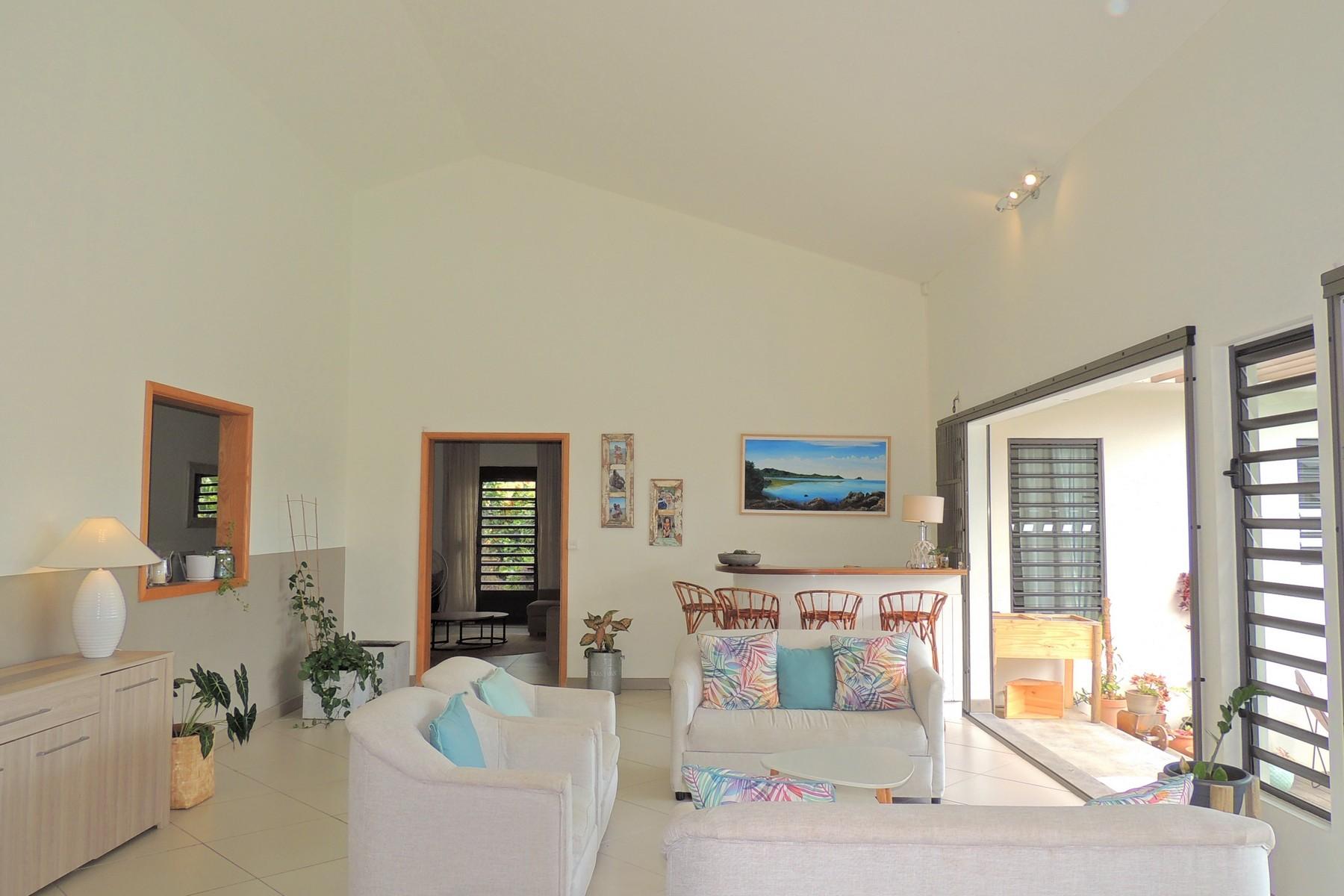 La Riviera Villa — 2
