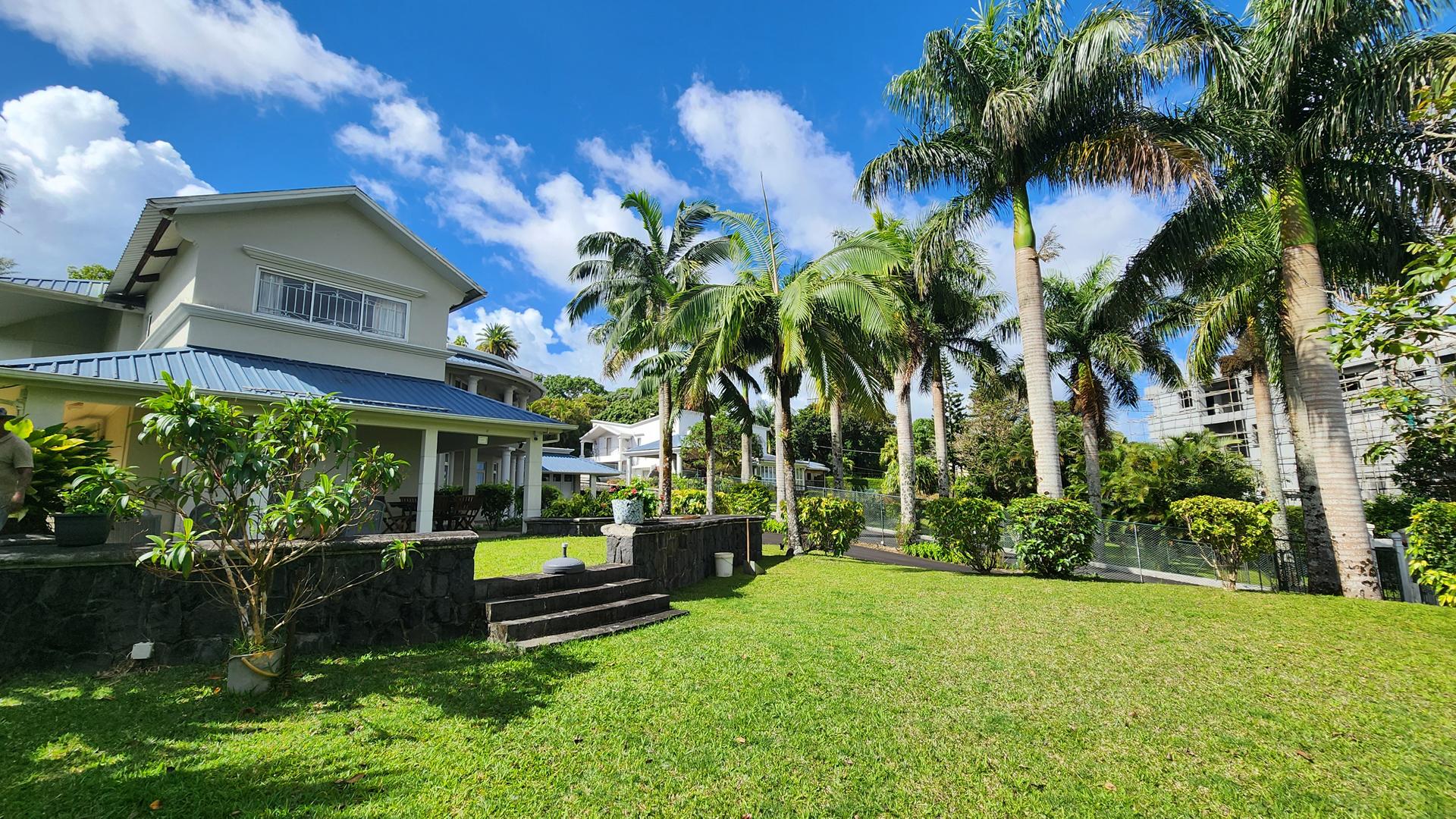 Villa Montcrest — 23