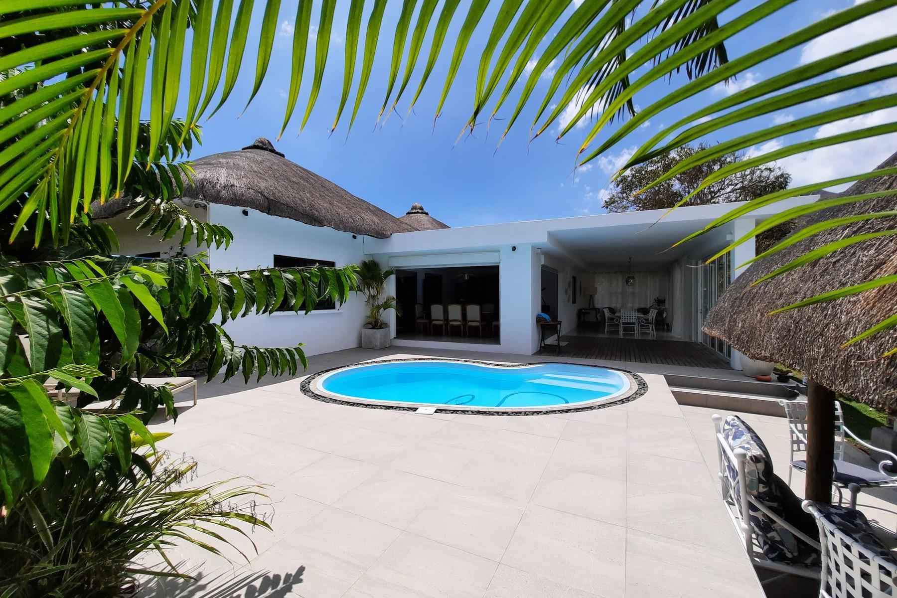 Tropical lifestyle — 2