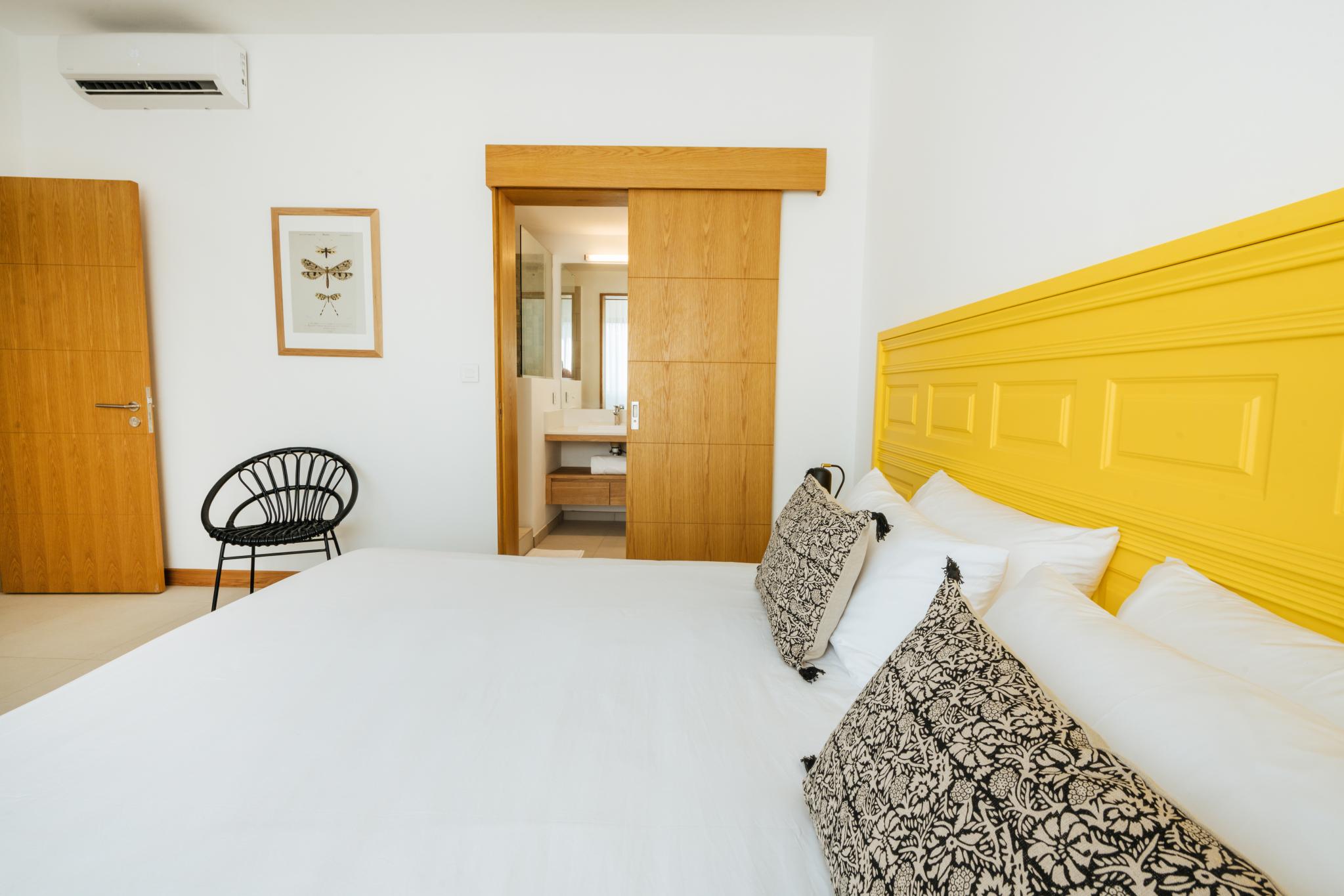 Mythic Lifestyle Apartment — 5