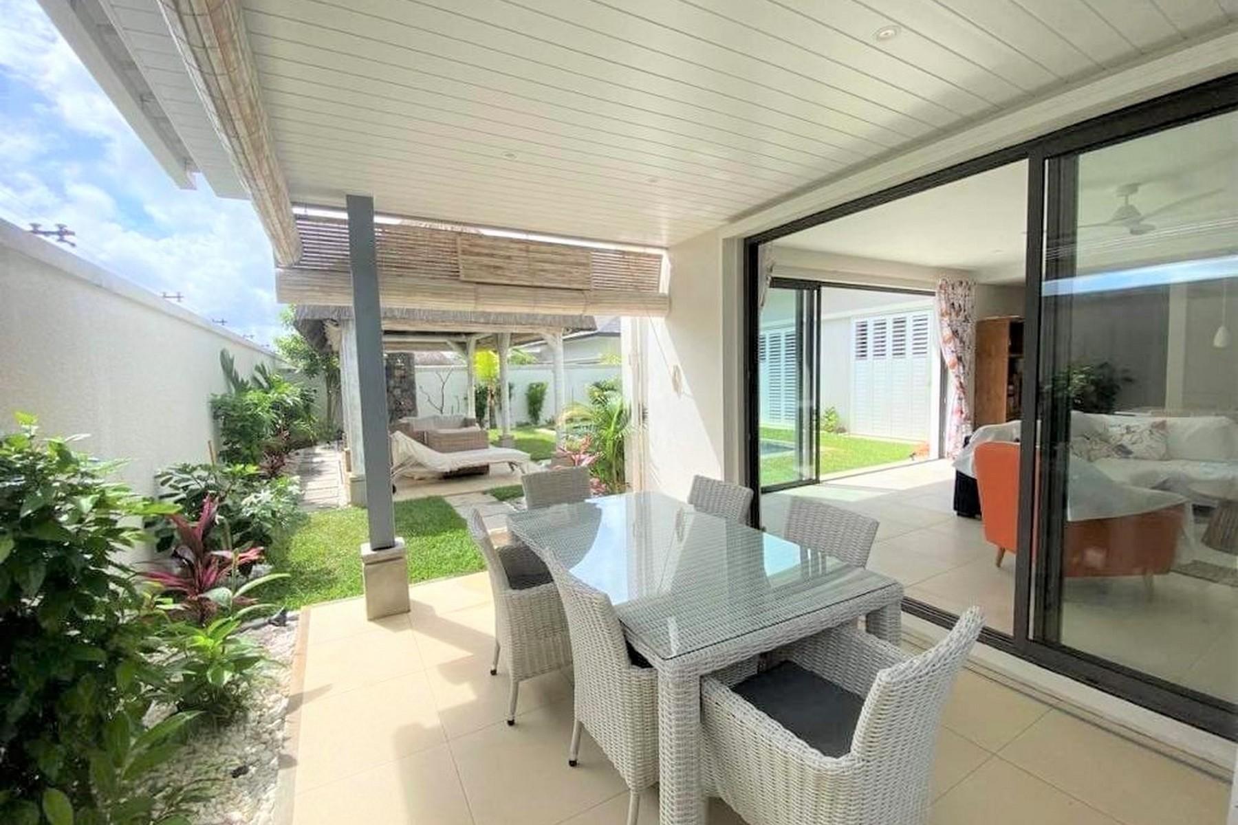 Pocket Listing - Magical Retreat  — 4