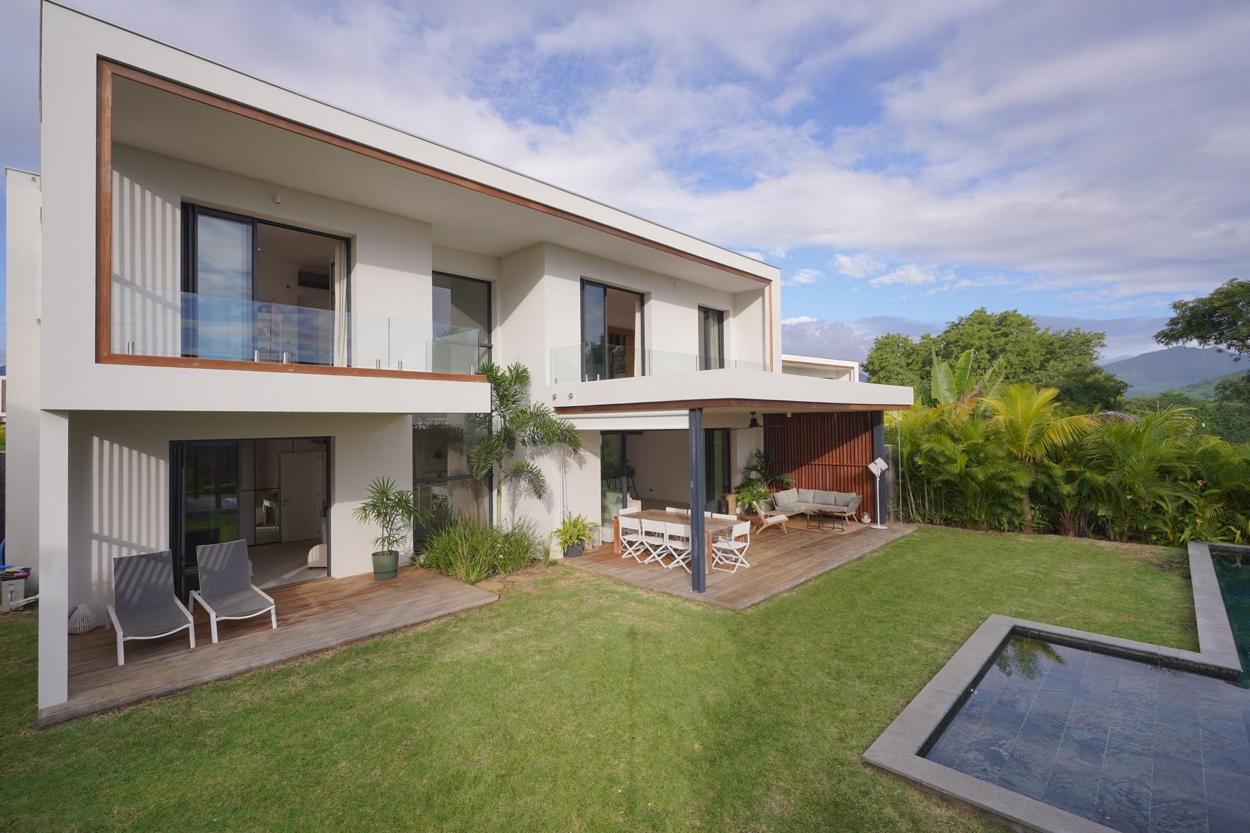  Villa Naiad — 2