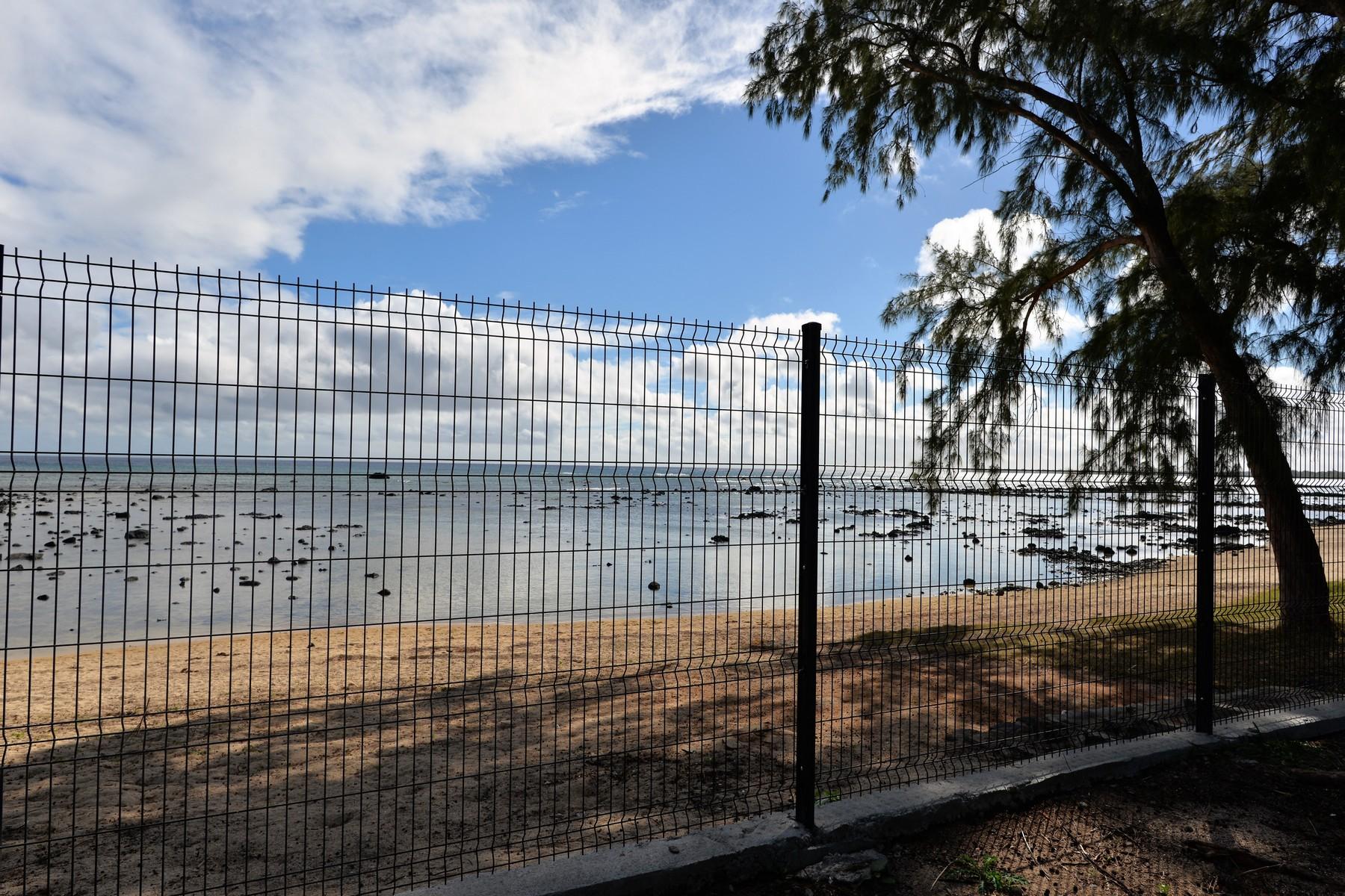 The Filaos Beachfront Apartments — 11