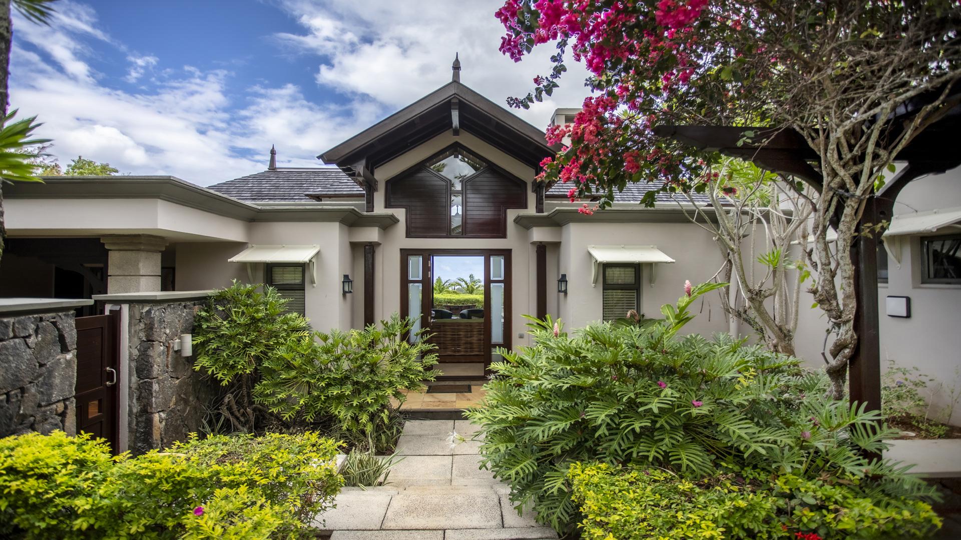 Sublime Reflection - Heritage Villas Valriche — 43