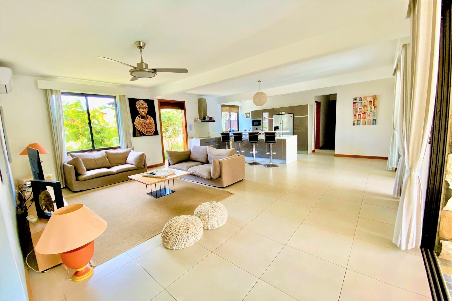 Tropical Villa — 4