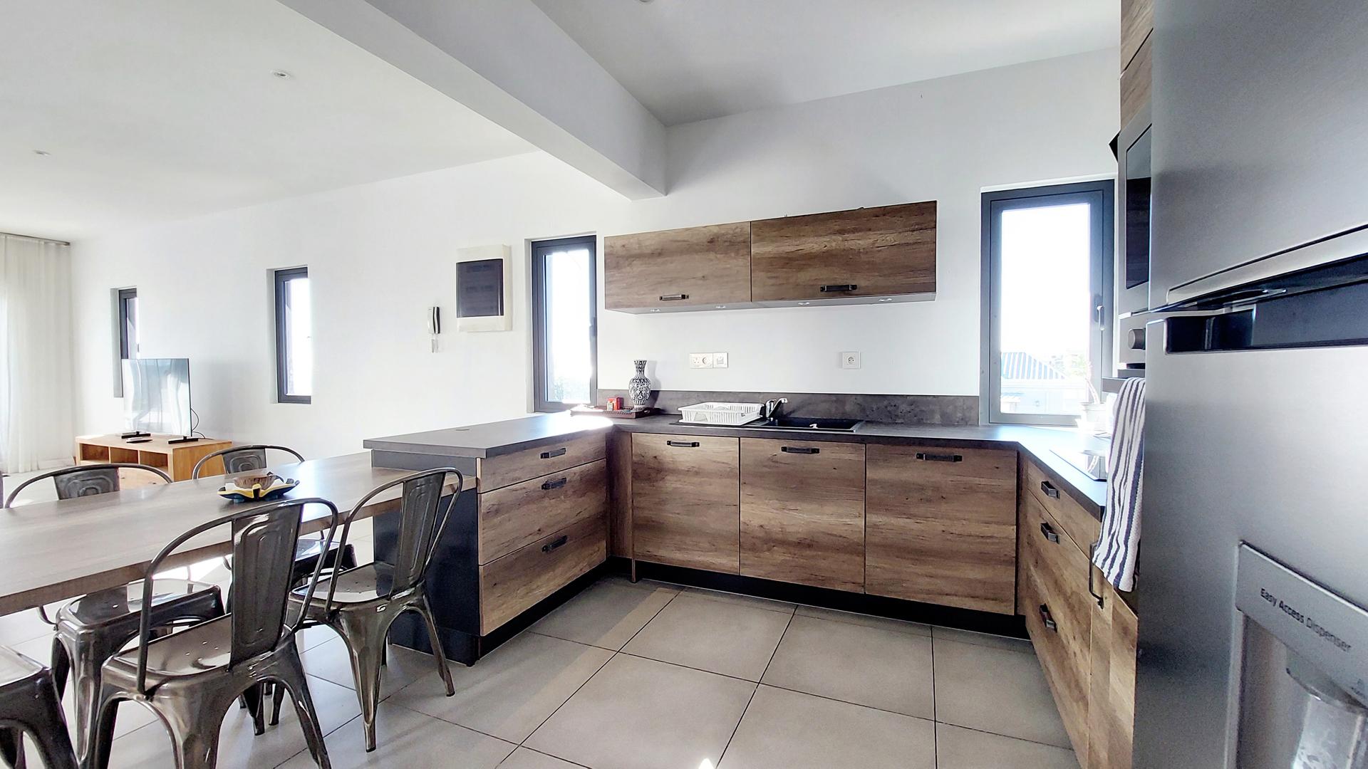 Seabreeze Penthouse — 3