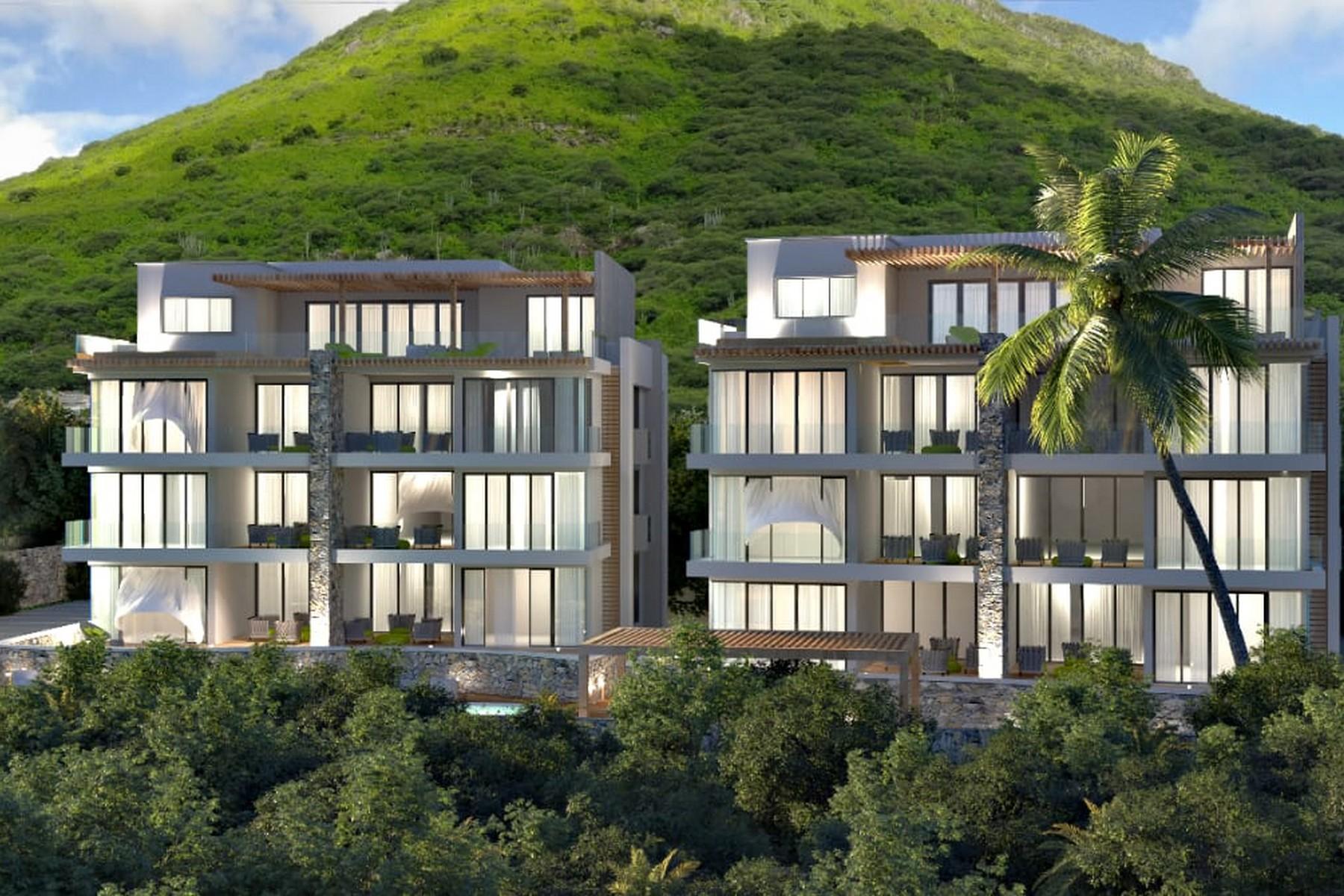 Up Tamarin — 15