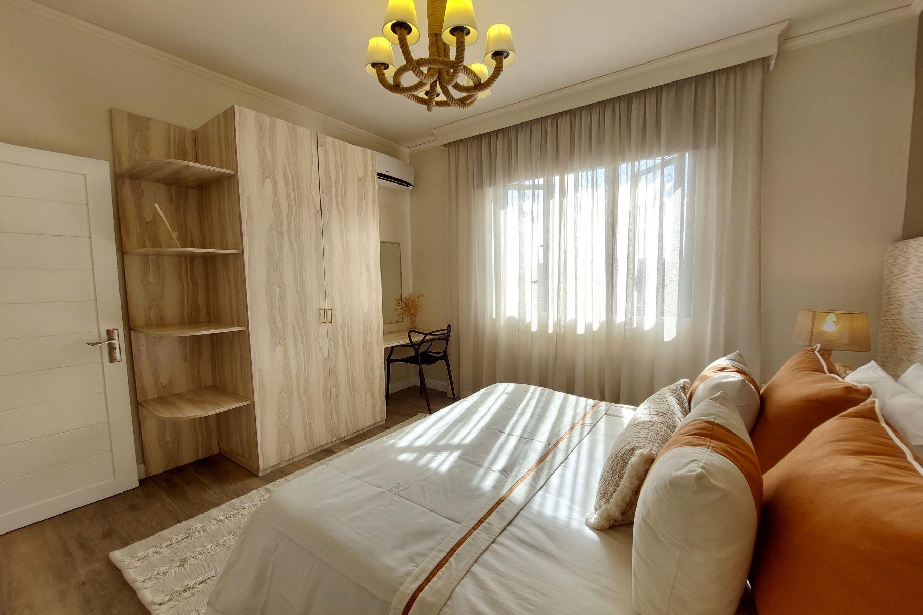 The Ritz Apartment  — 14