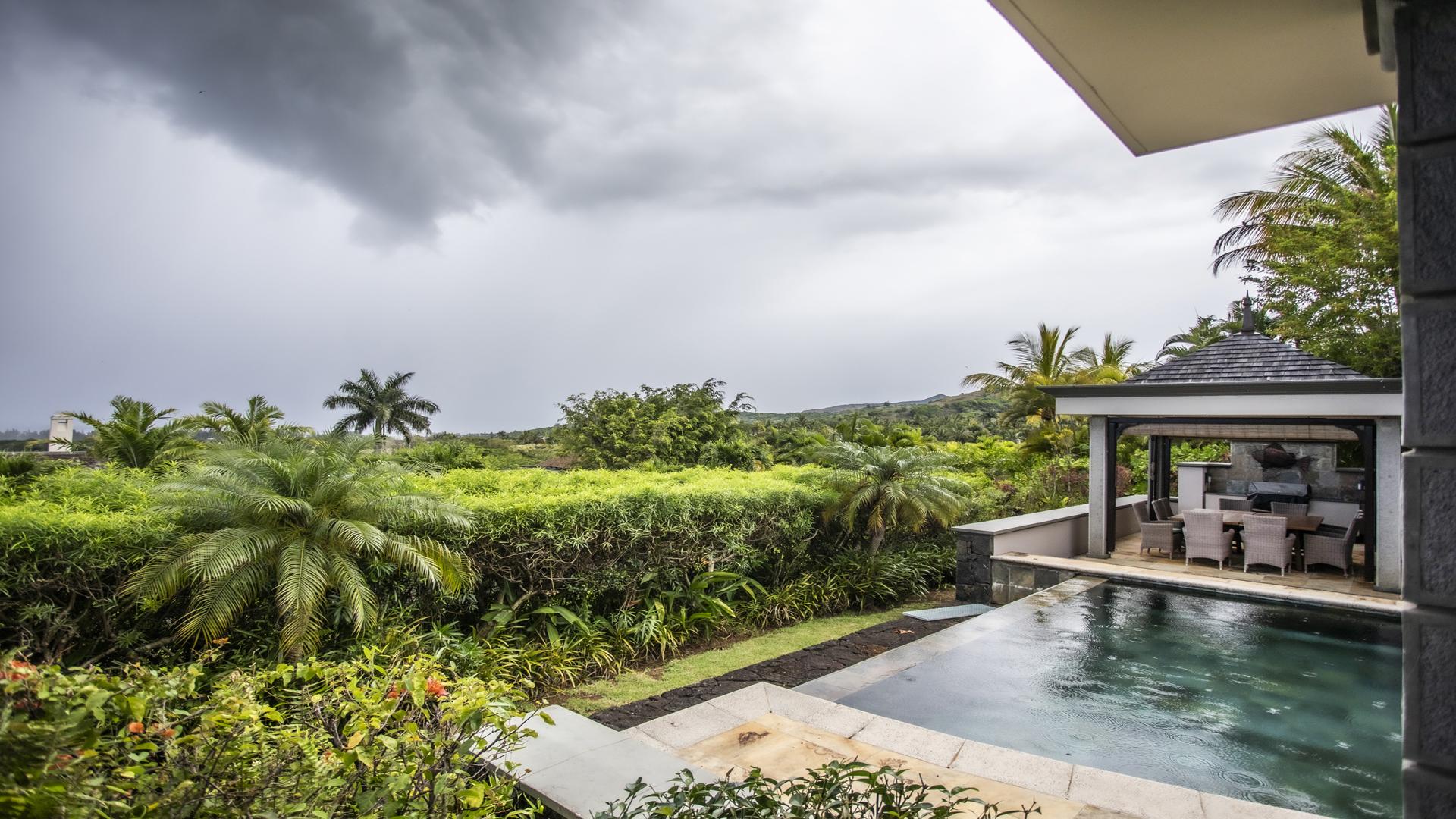 Sublime Reflection - Heritage Villas Valriche — 39