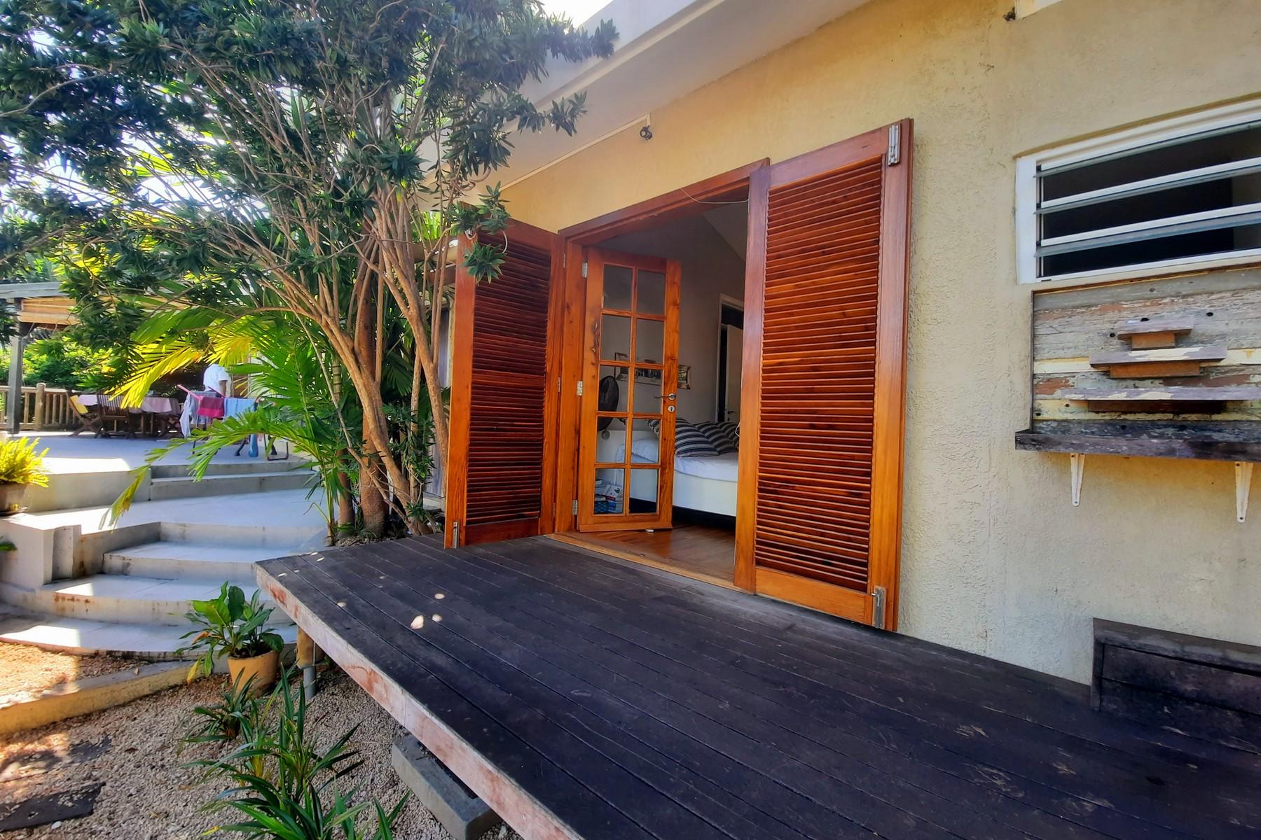 The Honeycomb Home — 12