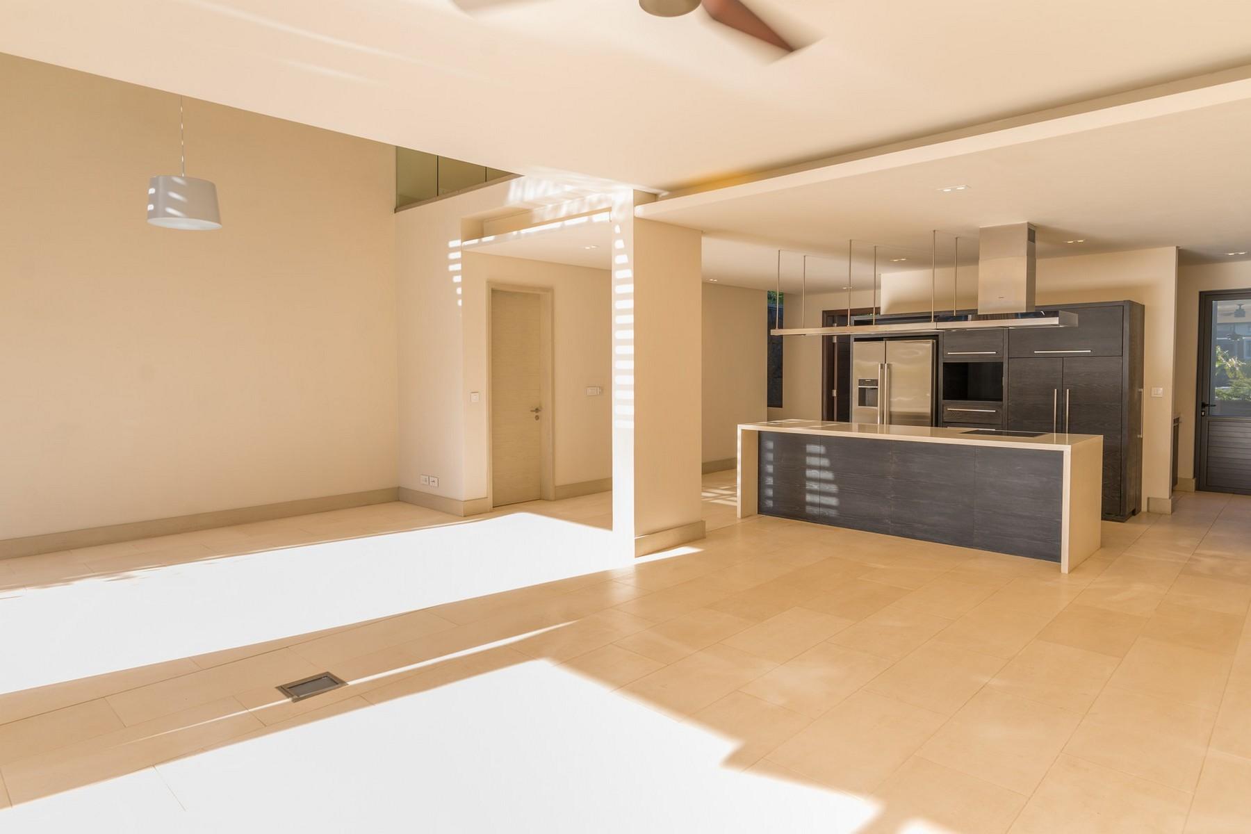 Sea Breeze, La Balise Marina — 4