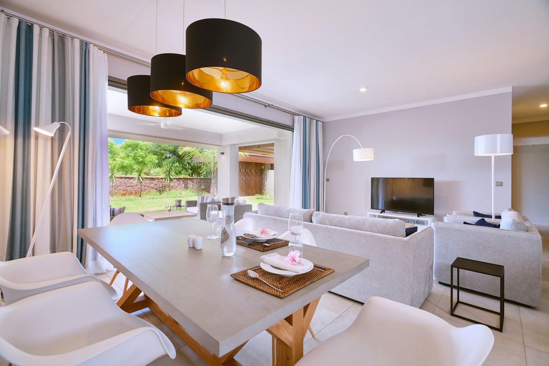 Mascarene Oceanfront Apartment — 20