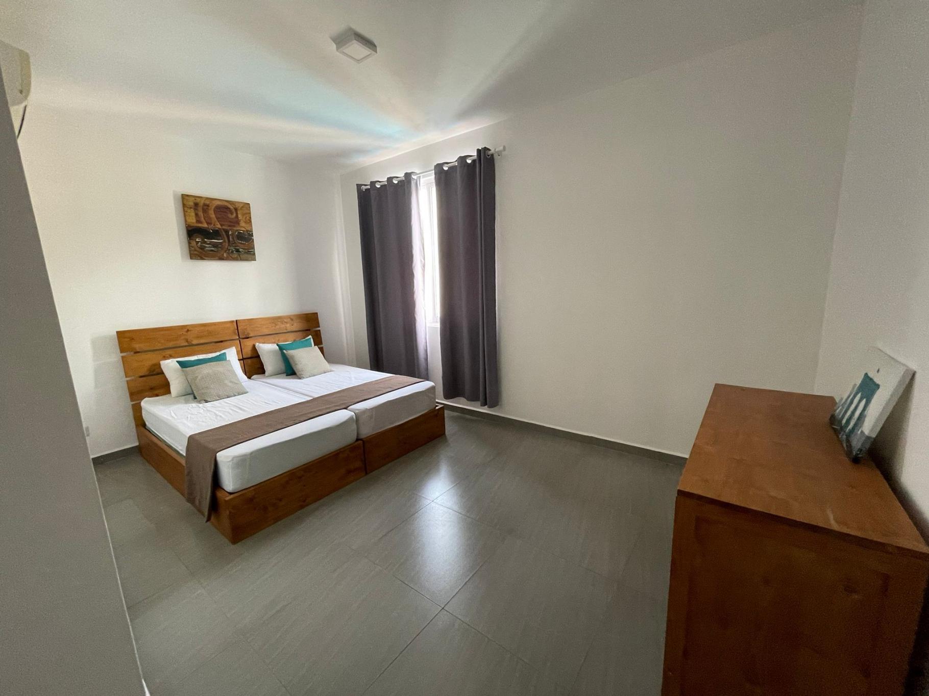 Pearl Residence — 9