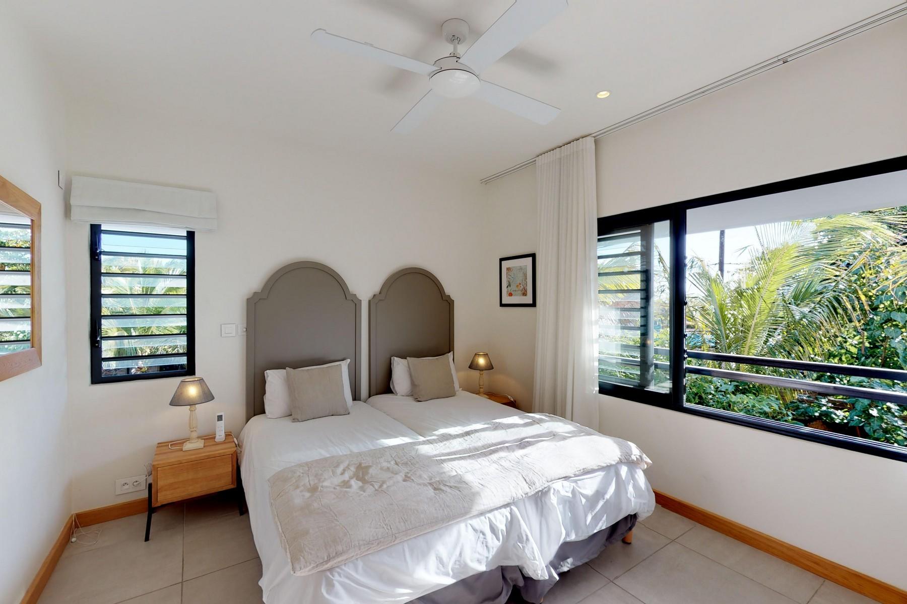 Sunshine Avenue — 6