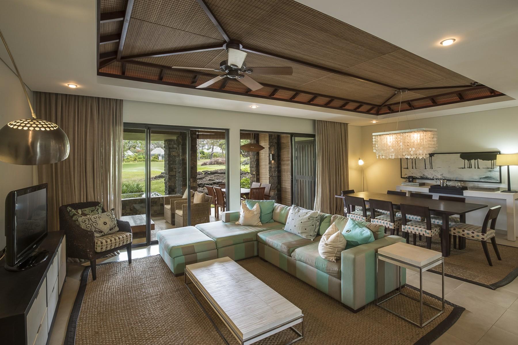 Charming Golf & Sea facing Apartment, Beau Champ — 3
