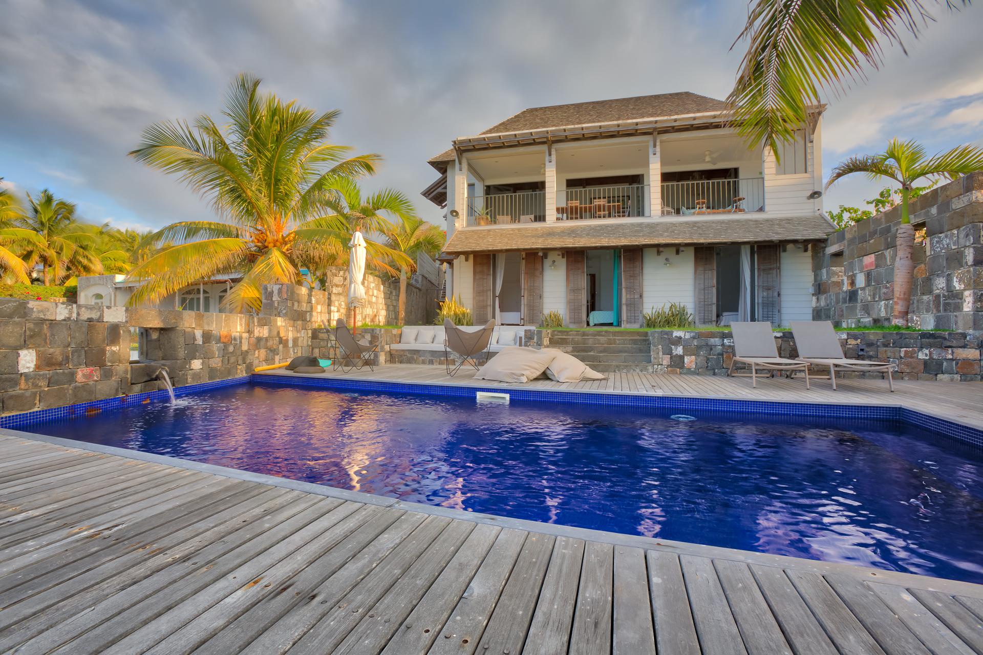 The Deckhouse  — 4
