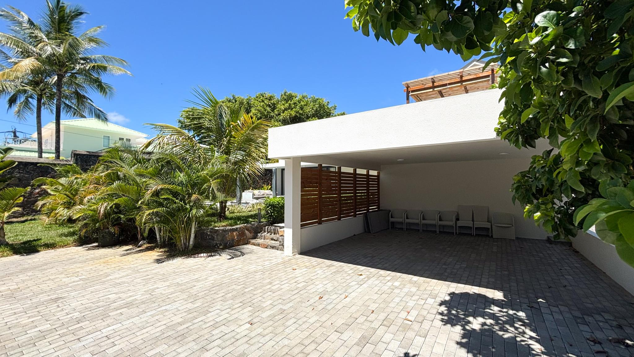 Villa Miramar — 11