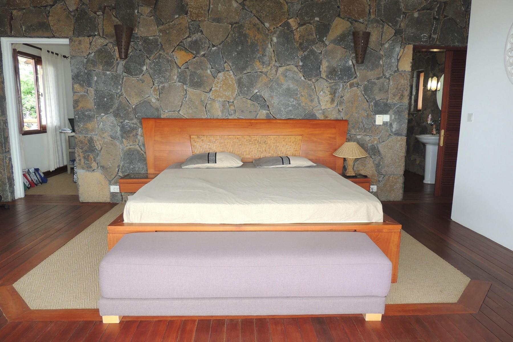 The Dream Villa — 14