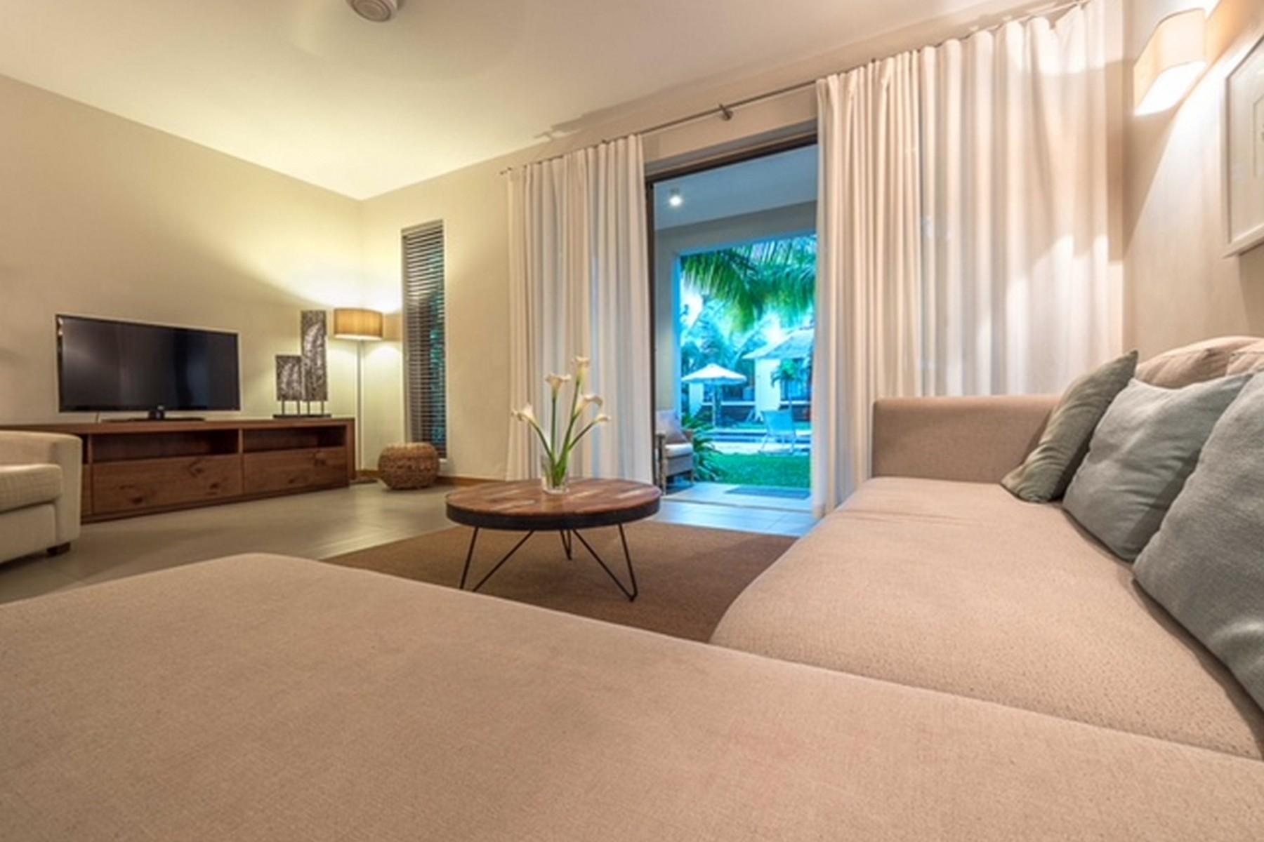 Well Established Beachside Duplex — 4