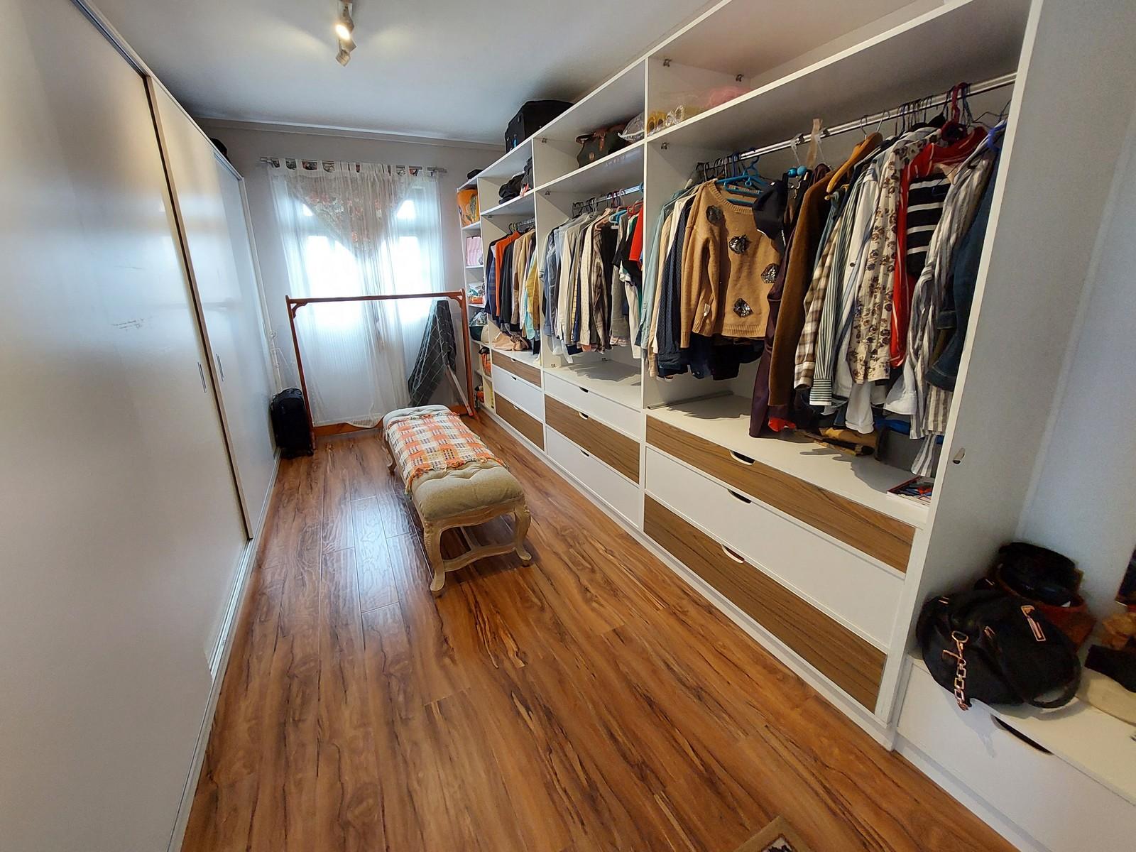 Homely  — 12