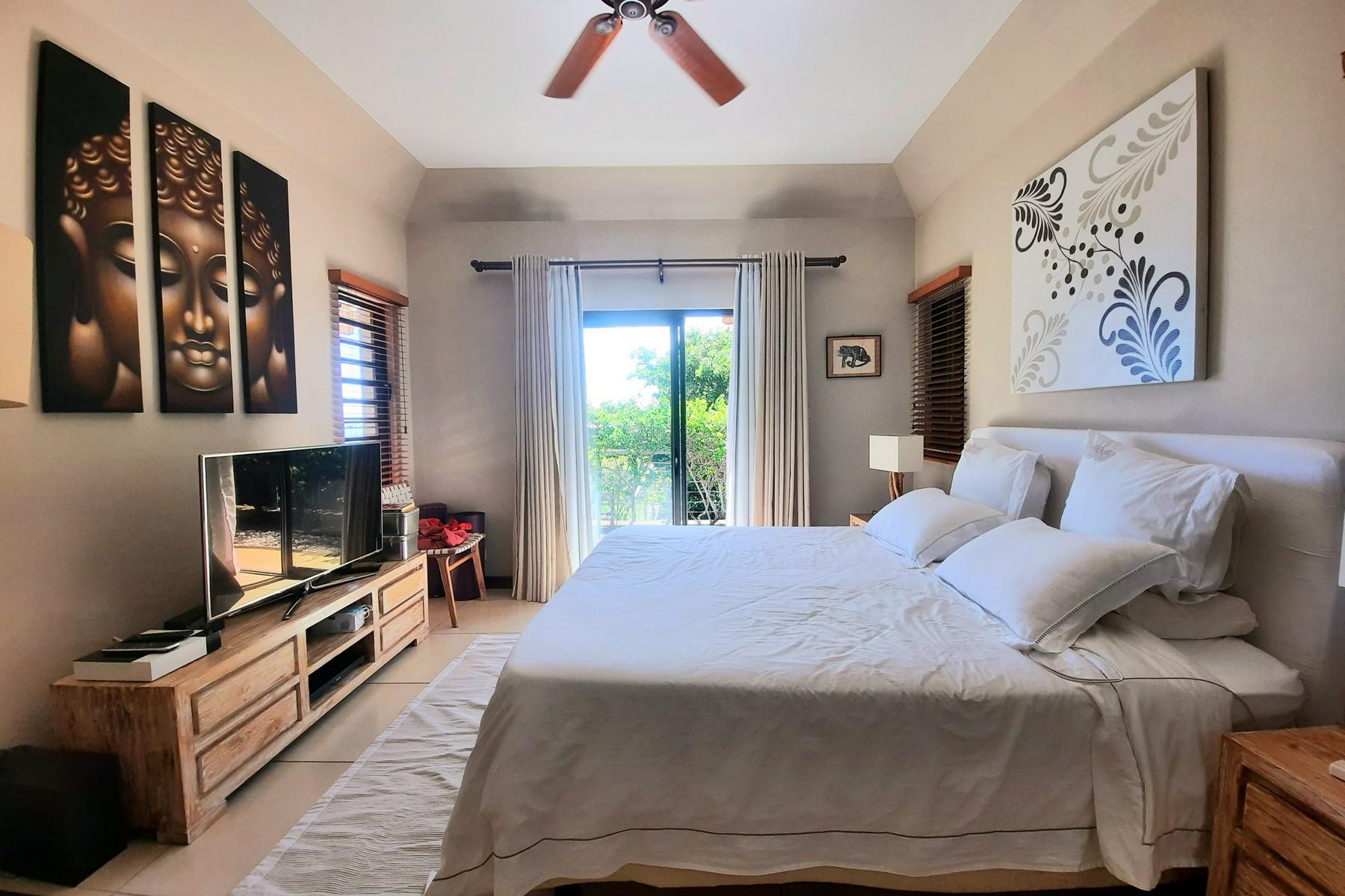 Villa Acacia — 8
