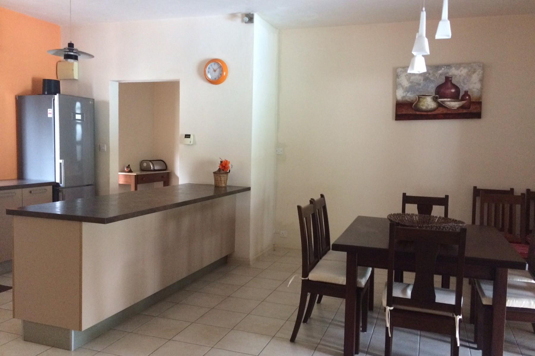 Le Verdet Villa — 7