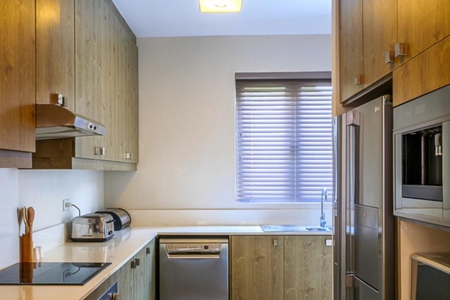 Well Established Beachside Duplex — 17