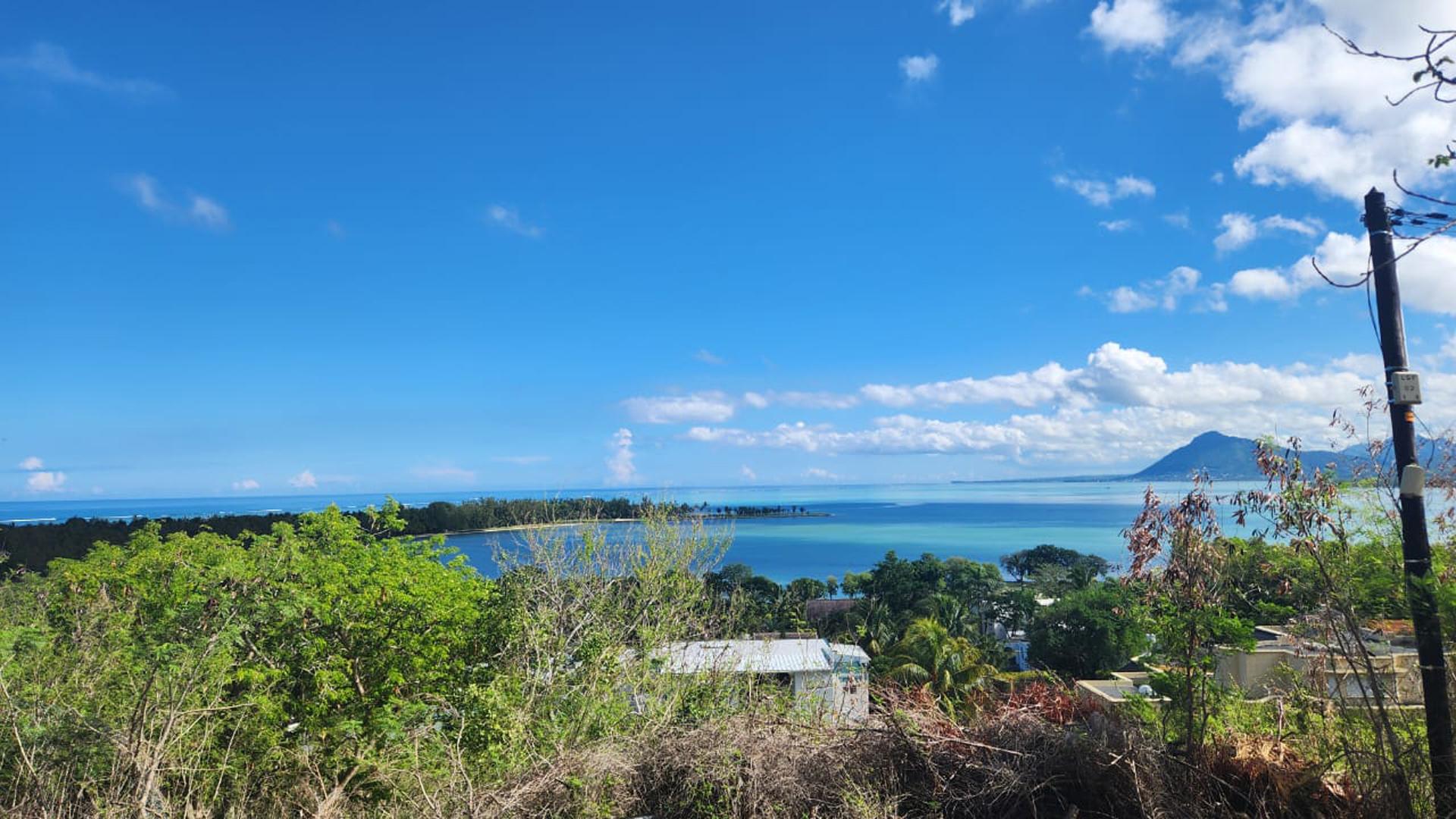 Le Morne Prime — 7