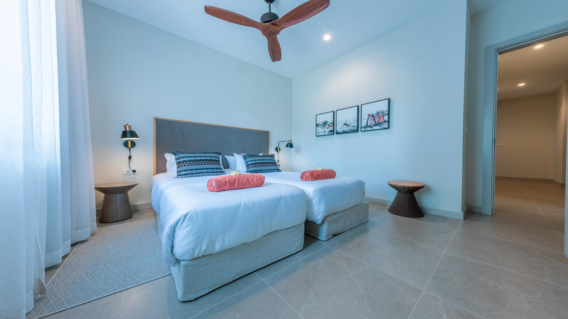 Pocket listing - Ocean Whisper  — 11