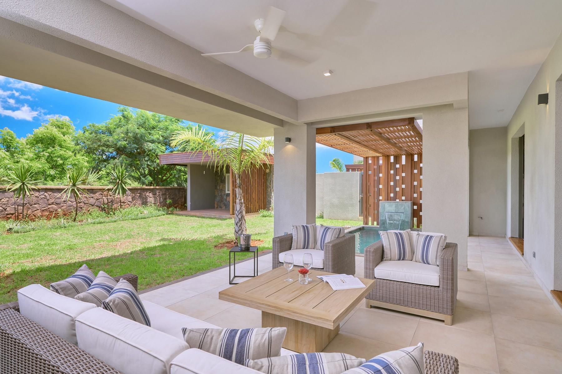Mascarene Oceanfront Apartment — 13