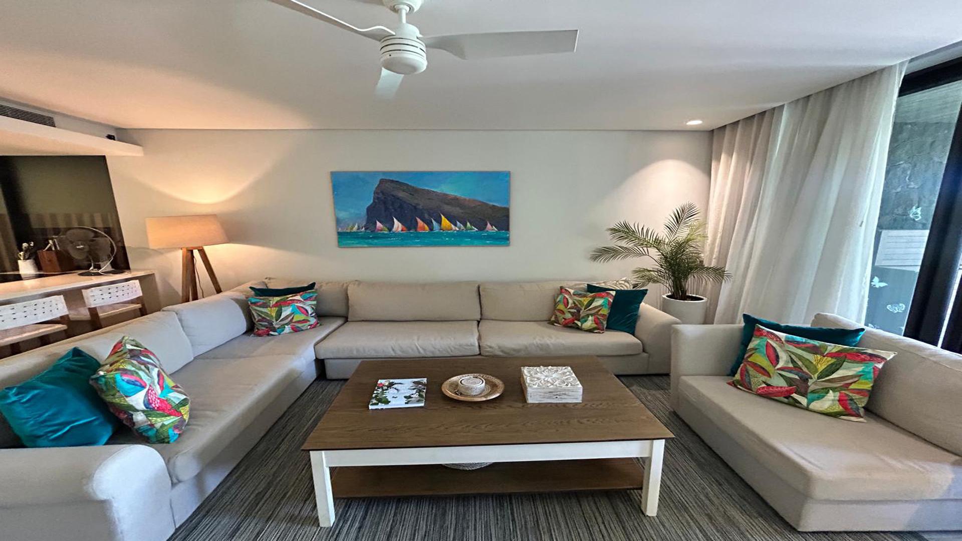 The Palmview — 11