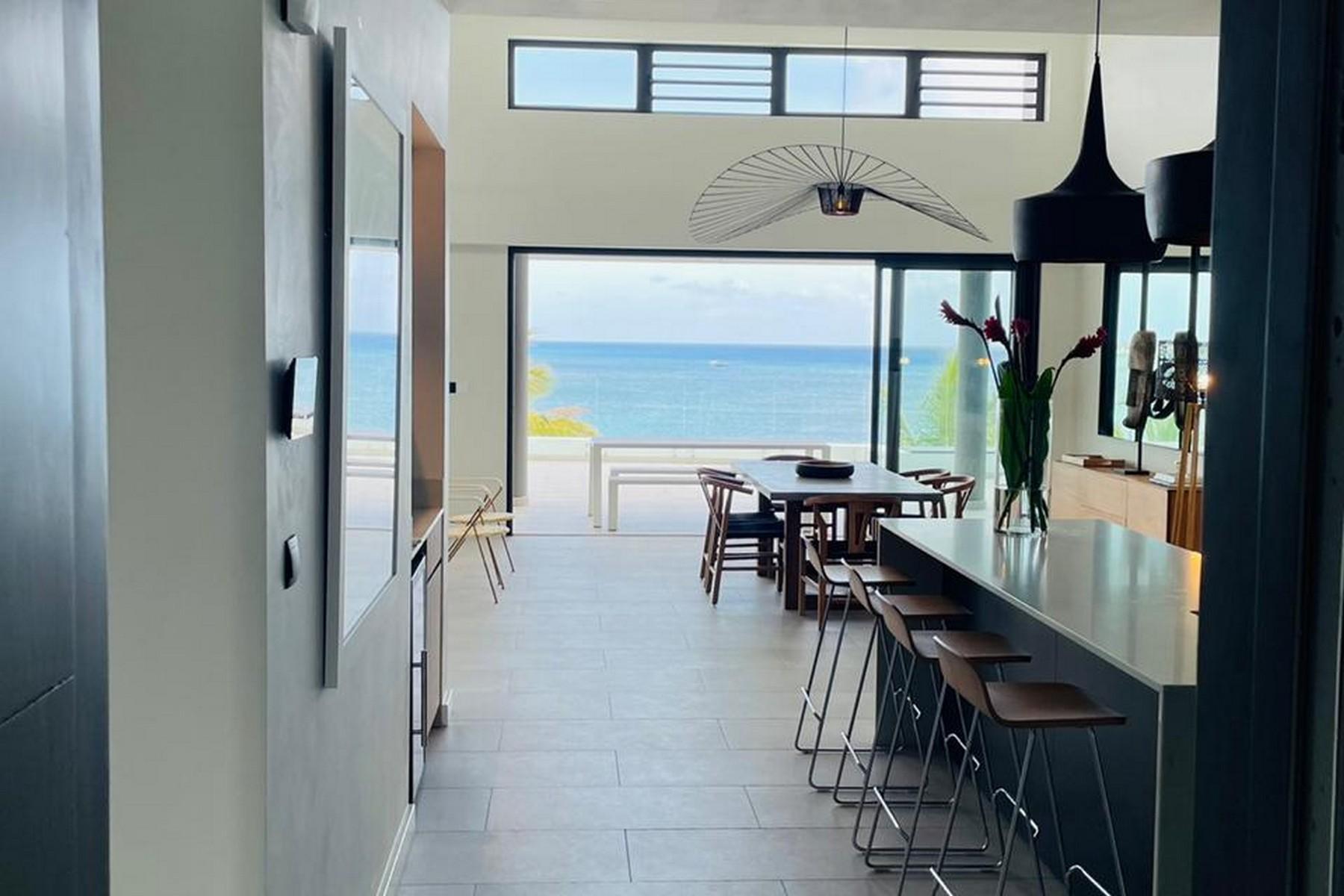 Pointe D'Azur Living, Penthouse — 6