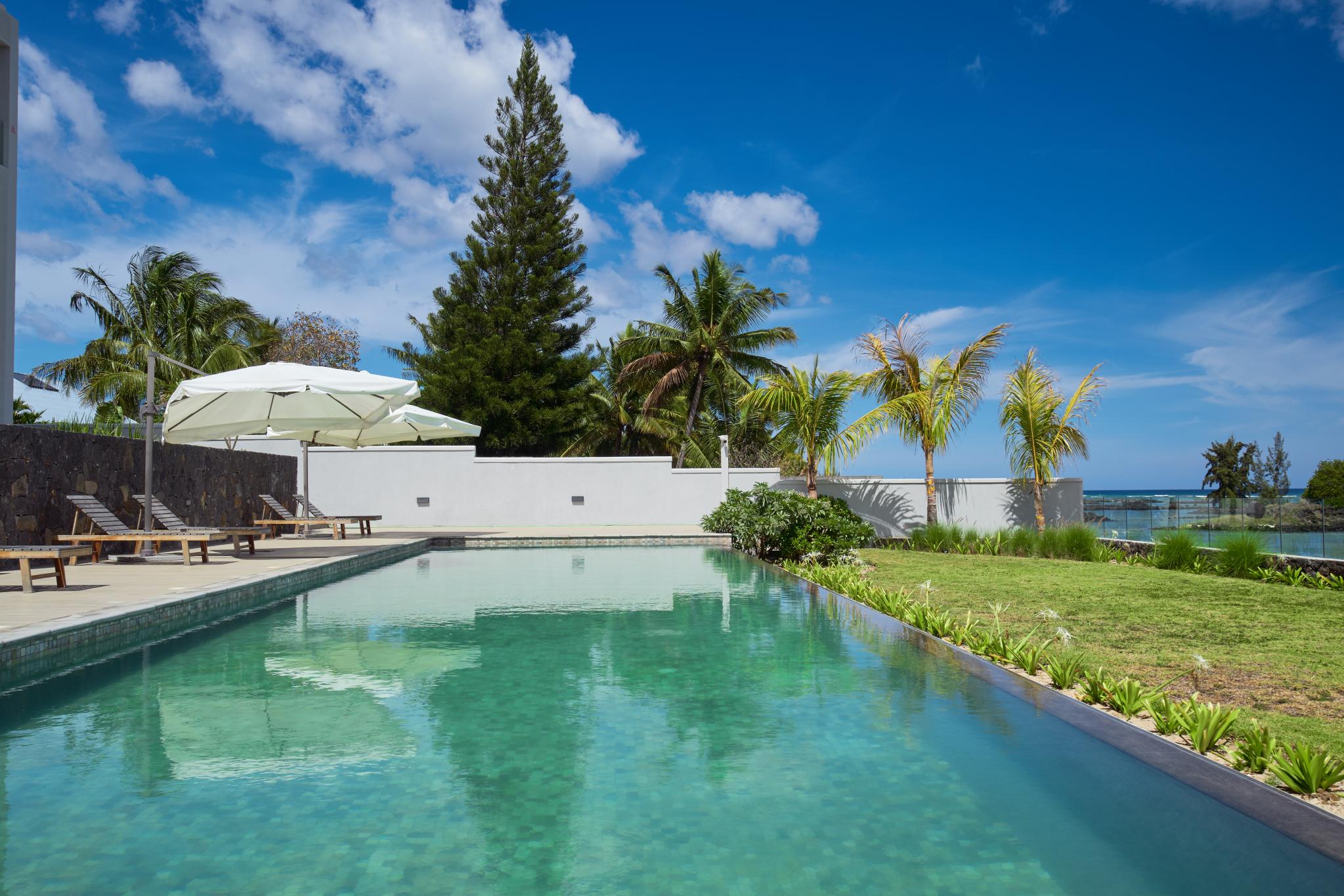 Exquisite Sea Views — 4