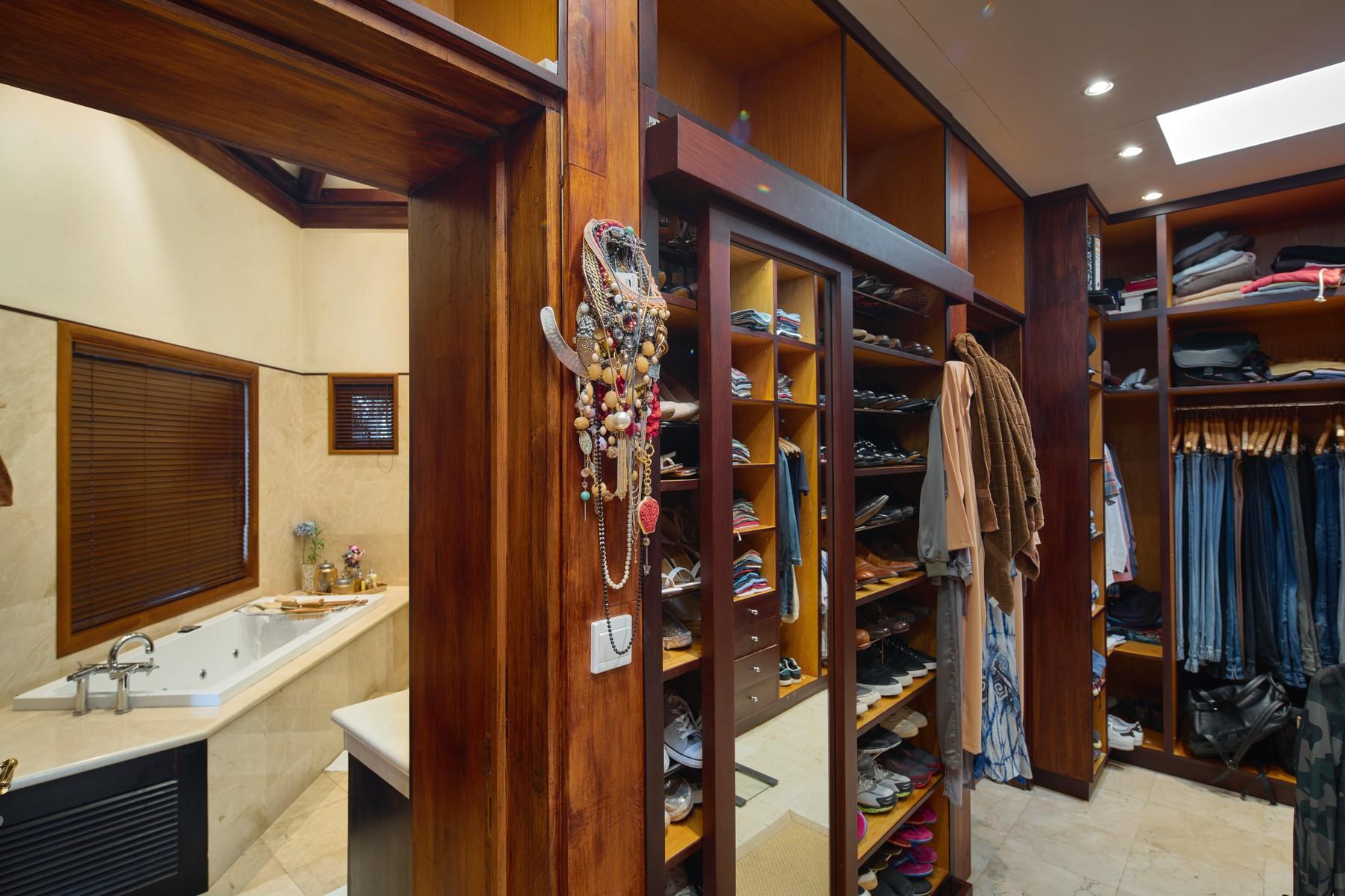Casa Coin de Mire — 13