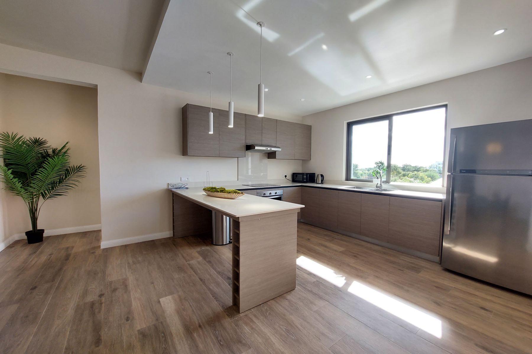 The Ritz Apartment  — 5