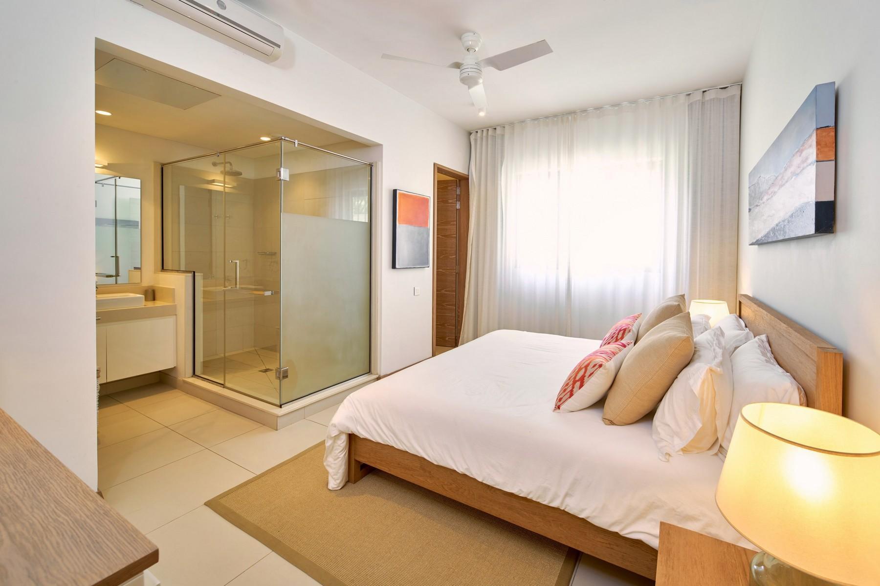 Stylish Living — 10