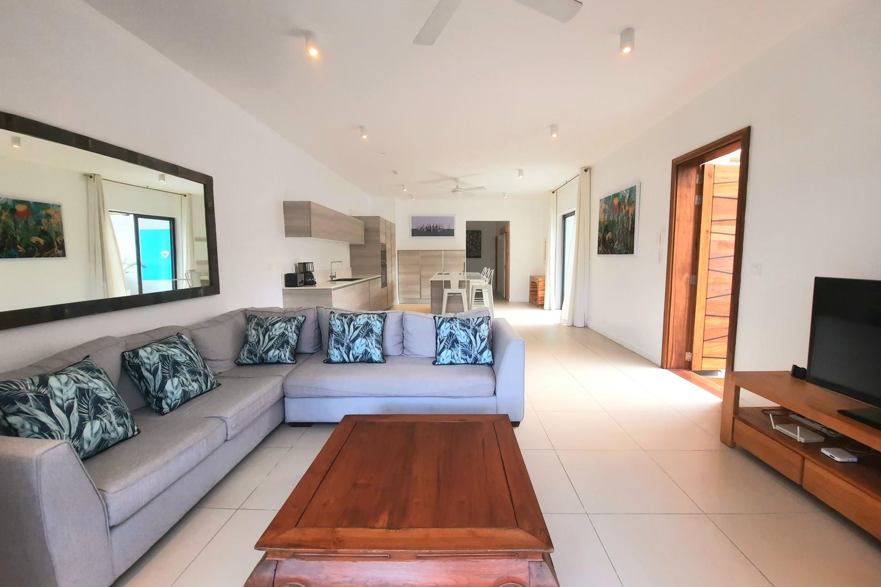 Multiviews Marina Apartment — 8
