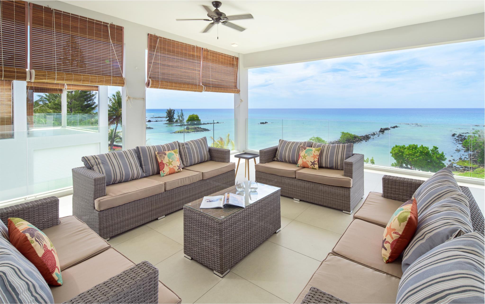 Exquisite Sea Views — 8