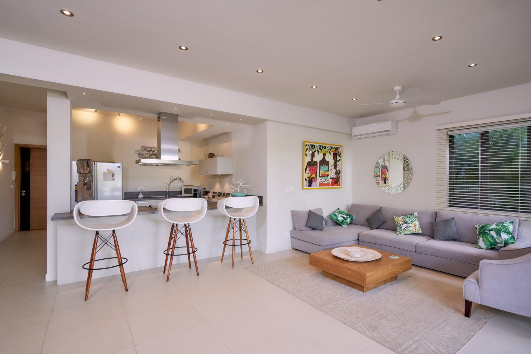 Sandy Bay — 6