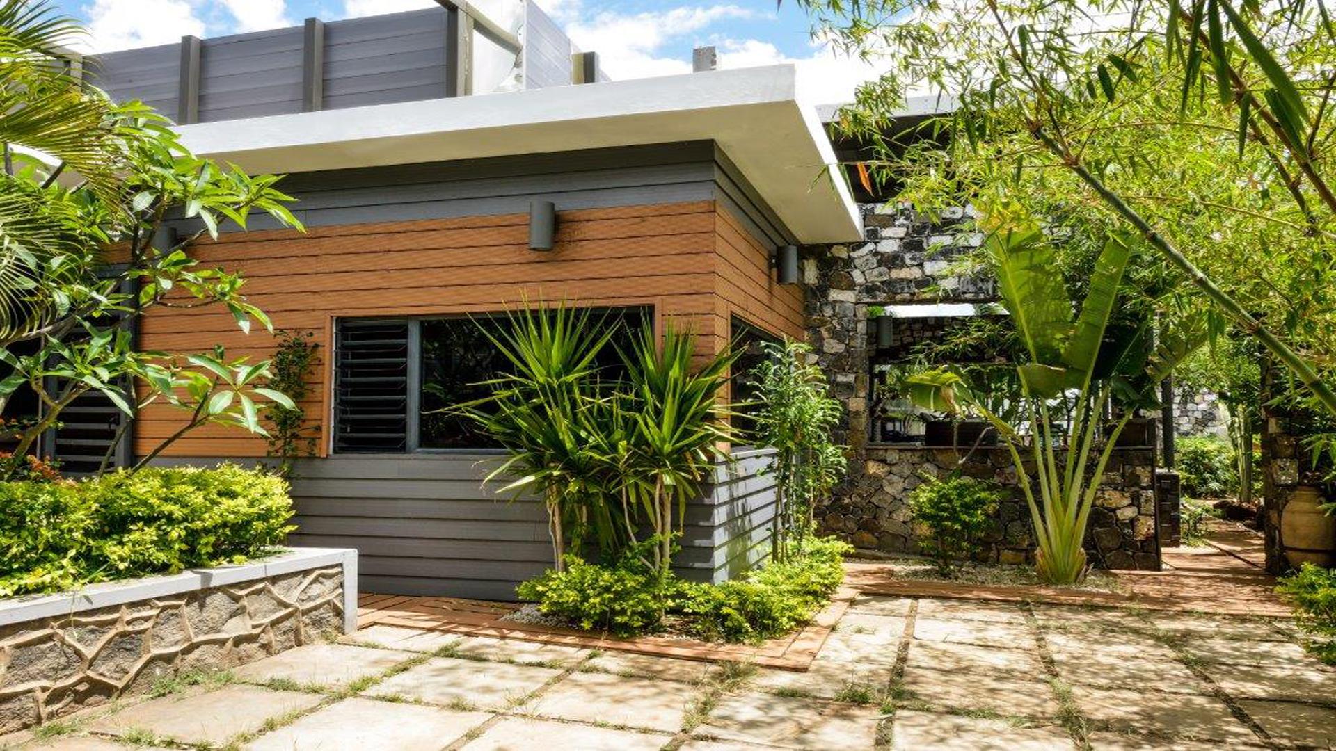 Ultimate West Living — 2